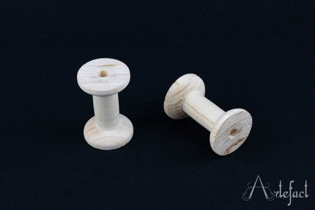 Wooden spool (small)