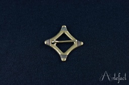 Diamond brooch